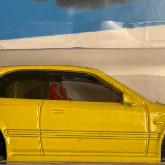 Hot Wheels  ‘99 Honda Civic Type R  [EK9] Hatchback - Picture 5 of 5